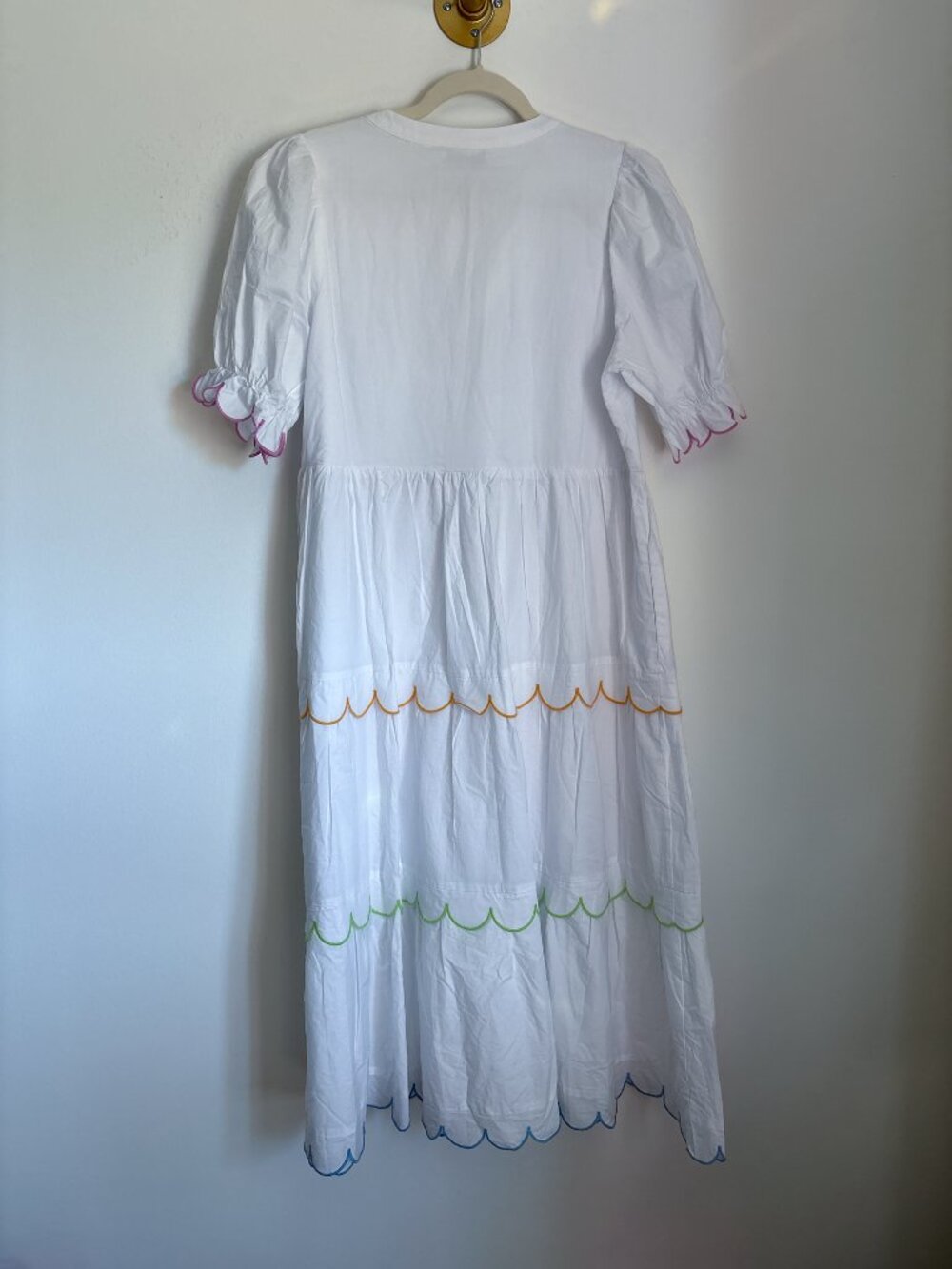 English Factory White Scallop Trim Midi Dress 🤍🌈| Tiered Puff Sleeve (L) NWT - Picture 3 of 3